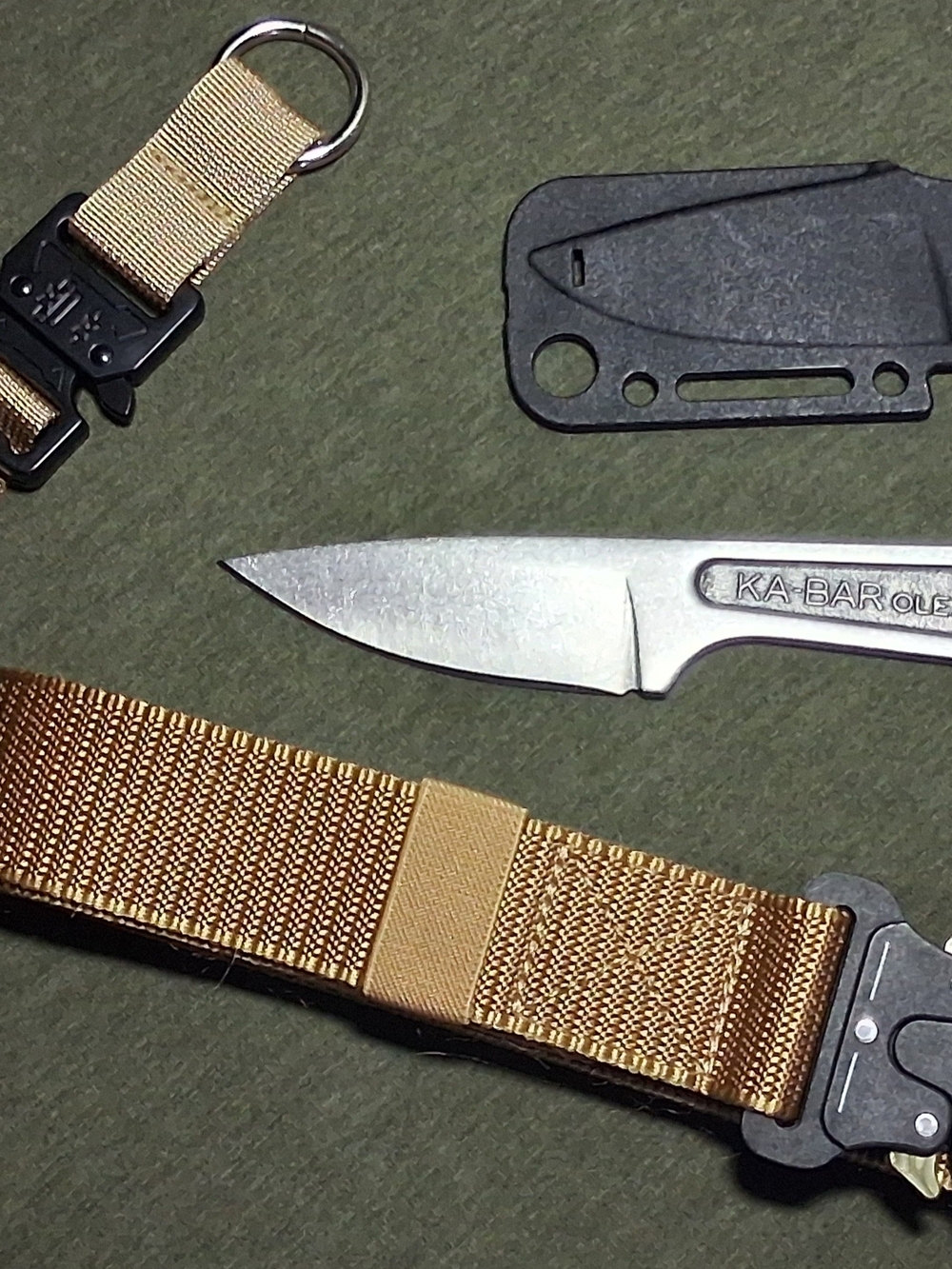KA-BAR Fixed Blade Knife with Tactical Belt And Keychain Bundle